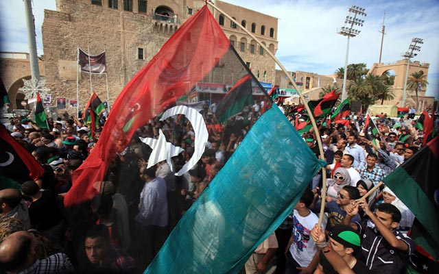 الصورة: احتفالات في العاصمة الليبية طرابلس