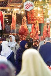 القدرة الشرائية تتضاءل تحت وطأة ارتفاع الأسعار