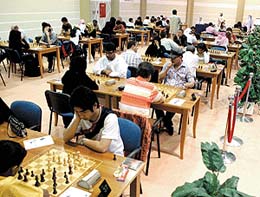 الجولة الأولى لبطولة دبي المفتوحة للشطرنج بلا مفاجآت