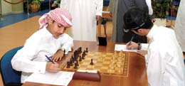 سالم عبدالرحمن يكسب الايطالي ديني  في دولية كالماري للشطرنج