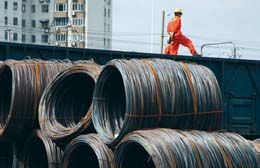 قاطرة النمو الصيني تتراجع إلى 8%