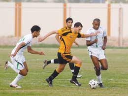 الإمارات يبحث عن النقاط في أم القيوين