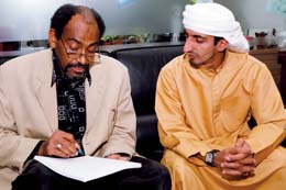 أحمد الكتبي: لا أعرف المستحيل ويزعجني التطبيل