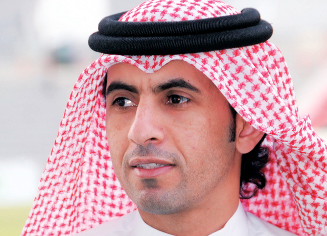 "عايض مبخوت"