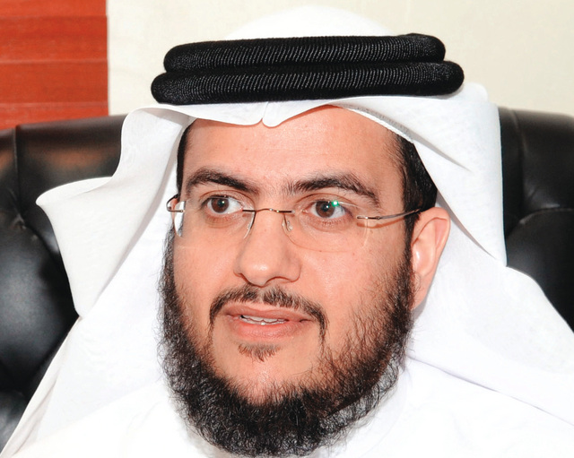"خالد الحوسني"