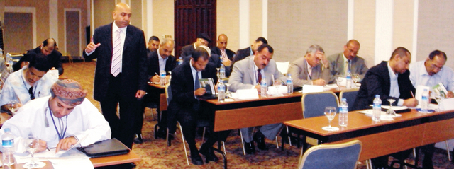 "المؤسسات في ظل التطورات الحديثة تبحث عن استخدام أفضل للنظم و الأساليب الإدارية لاستثمار مواردها البشرية"