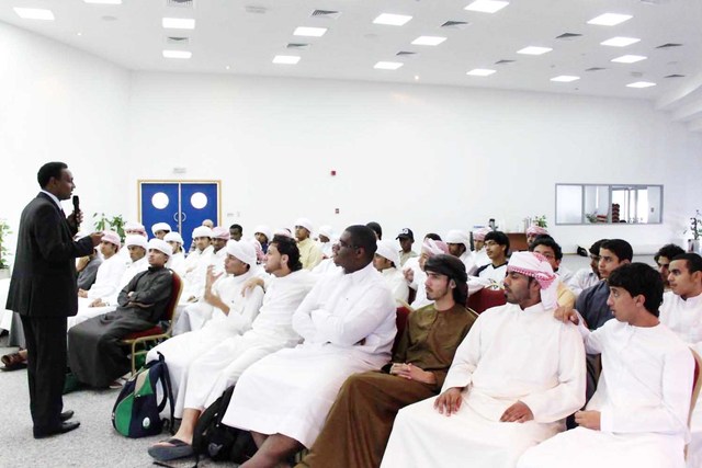 "إيجاد كوادر رياضية وطنية في التخصصات المختلفة هدف البرنامج"