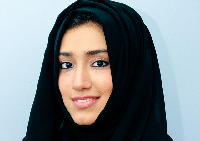 "آلاء كلداري"
