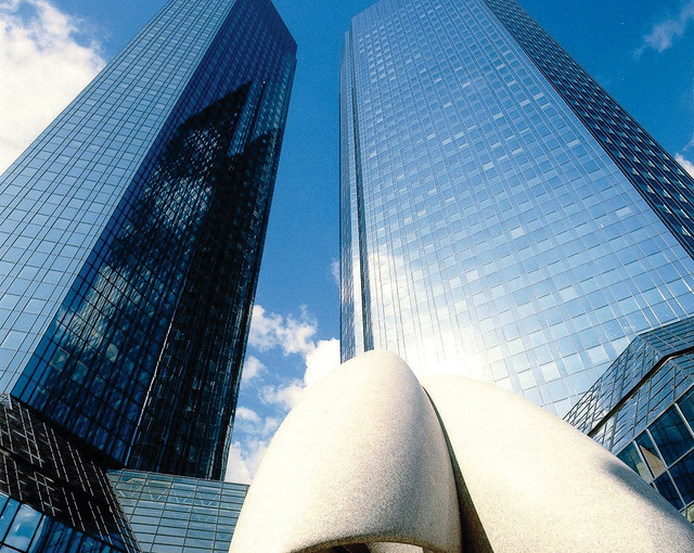 البنوك الألمانية تنافس البريطانية على دخول الإمارات