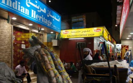 أسواق "ديره" نبض الحياة في دبي