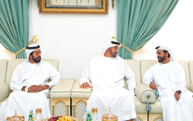 "وسموه في حديث مع مسلم بن حم بحضور طحنون بن محمد"