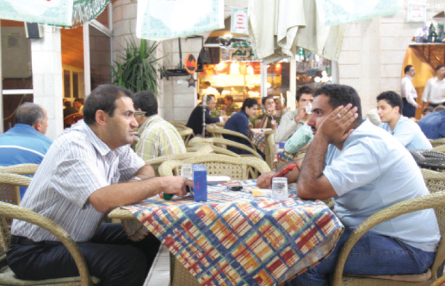 الأردن.. الهرب من الخيم الرمضانية الى الهواء الطلق