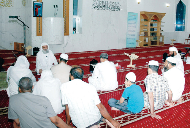 مبادرة «الأجر» تواصل محاضراتها في مساجد دبي