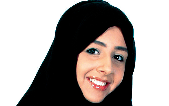 ميسون   آل صالح ترسم تحت الماء حكايات البحر