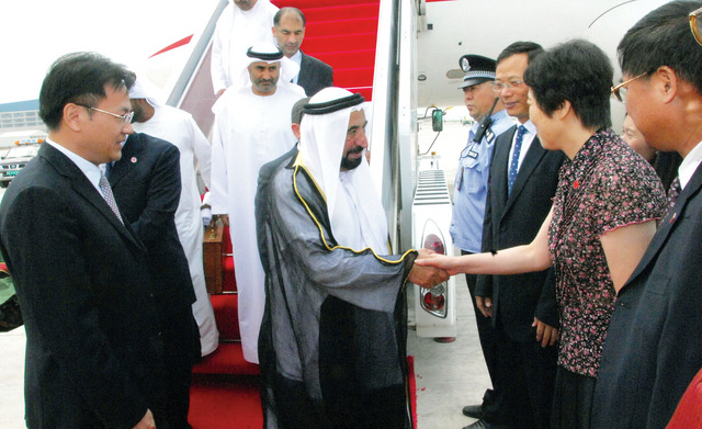 الهيئة العالمية للمسرح تكرم سلطان القاسمي اليوم