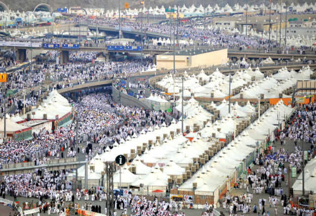 الإخلاص واتباع الرسول سبب قبول الحج