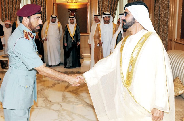 "..وسموه يتقبل التهاني بحضور حمدان بن محمد من الشعفار"