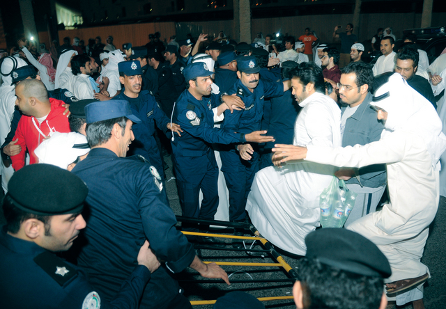 "جانب آخر من الاشتباكات"
