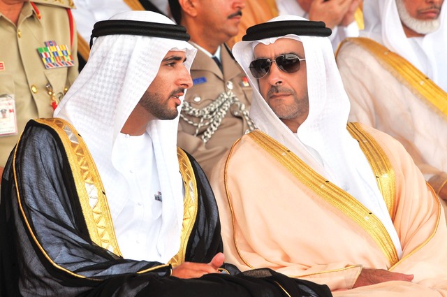 "مكتوم بن محمد وضاحي خلفان  ومحمد بن فهد"