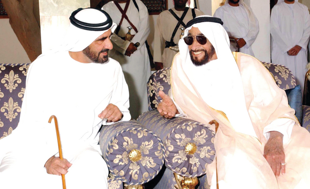 "زايد في حديث مع محمد بن راشد"