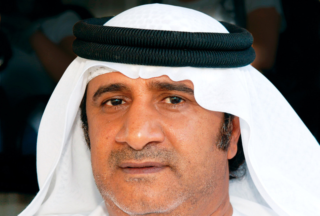 "عبدالله الظنحاني"