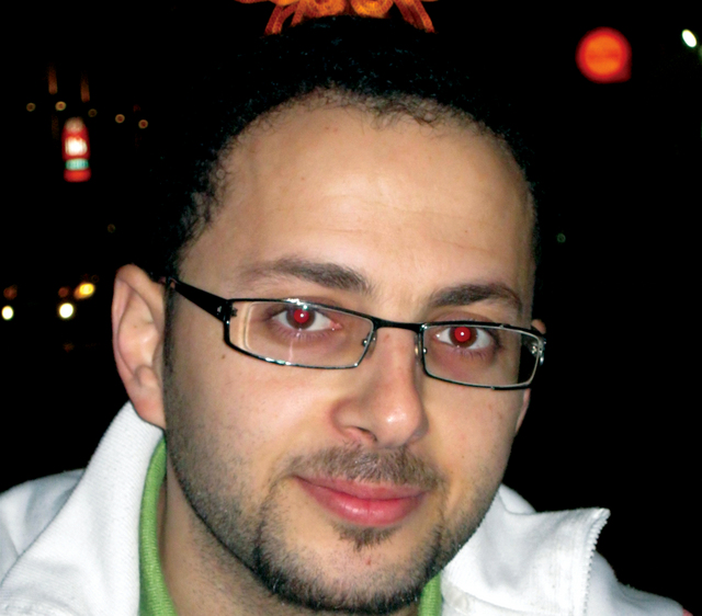 "ثائر أحمد:"