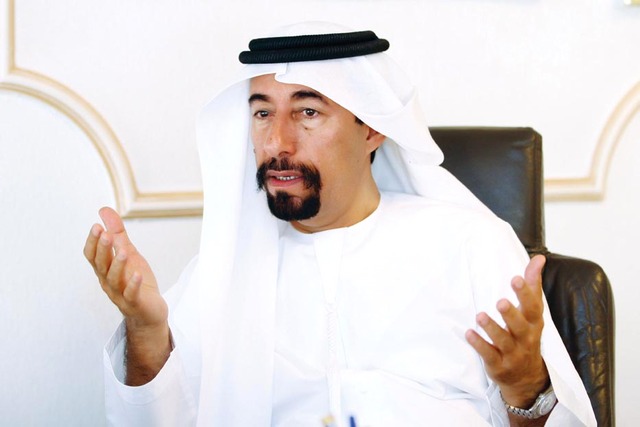"أحمد خلف المزروعي: أدعو وزارة العمل إلى التيسير على الشركات وتأجيل التطبيق"