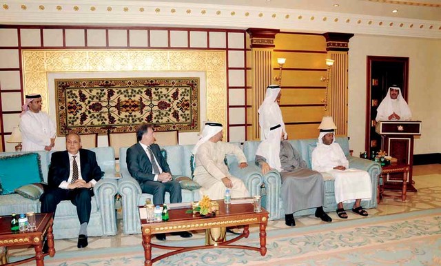 "أحمد جمعة الزعابي يلقي كلمة حول الاتفاقية"