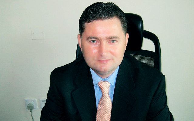 "وائل الباهي"