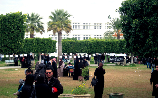 "الزواج العرفي هدف لسهام كبار المسؤولين التونسيين"