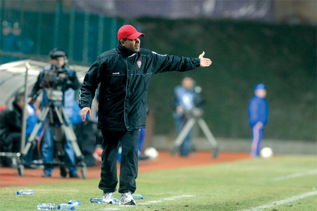 "الكفاءات المواطنة قادرة على تدريب المنتخب الاول"