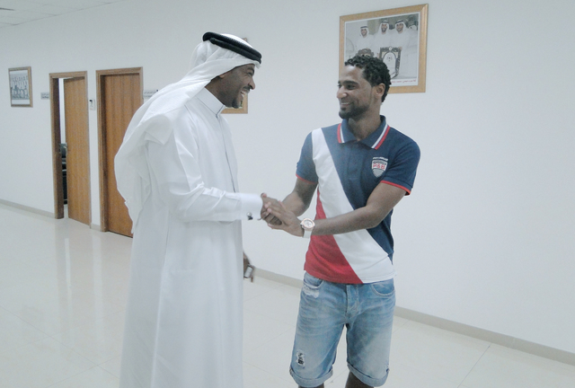 "محسن مصبح يهنئ عبدالعزيز صنقور بالتأهل إلى أولمبياد لندن"