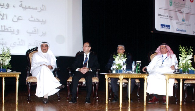 "خلال مؤتمر مهنة المحاسبة والمراجعة واستشراف آفاق المستقبل"