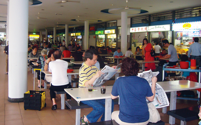 "منطقة المطاعم الصينية الشعبية في وسط المدينة"