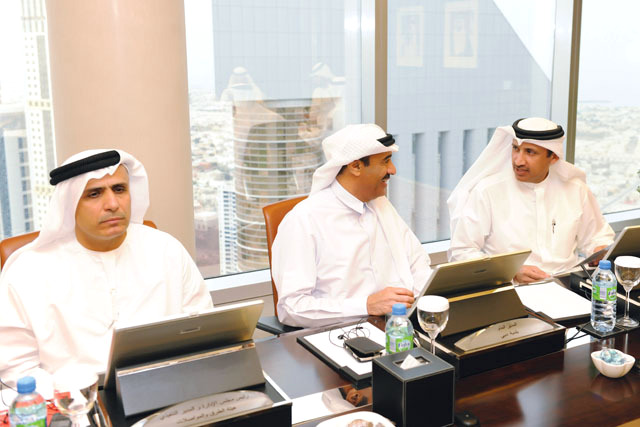 "محمد الشيباني وحسين لوتاه ومطر الطاير"