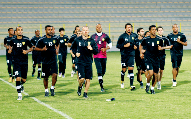 "لاعبو الفهود يسعون للتحضير الجيد لمنازلة العميد"