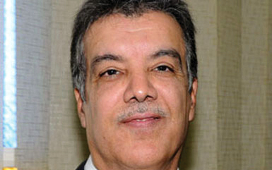 "طارق ذياب وزير الرياضة"