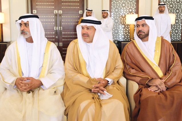 "نهيان بن مبارك ومحمد القرقاوي ومصبح الفتان"