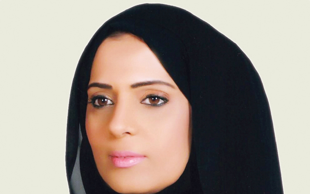 "عائشة سيف"