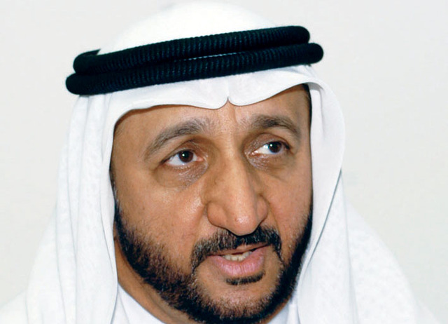 "سلطان صقر السويدي"