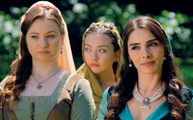 "مشهد من مسلسل \"حريم السلطان\""