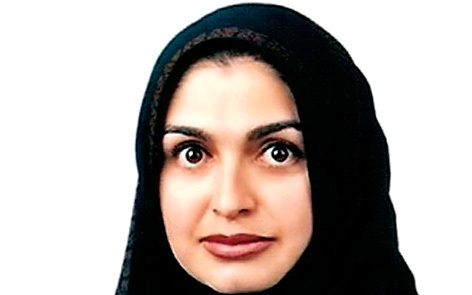 "سارة باقر"