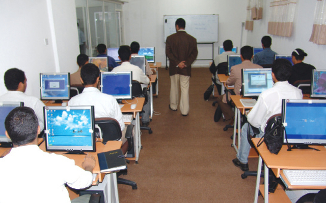 "دعوة مفتوحة إلى اعتماد أساليب عصرية في عرض الإسلام"