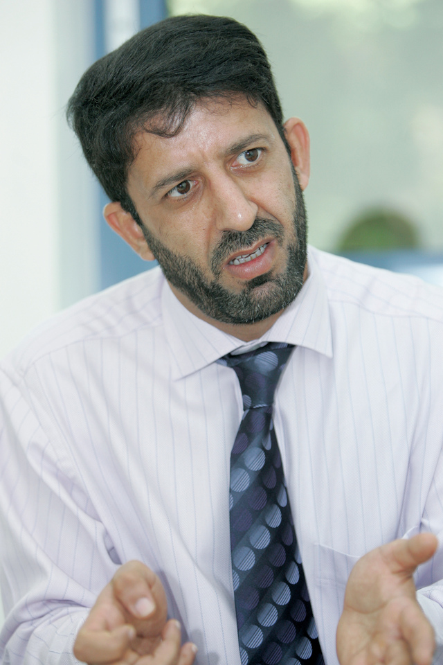 "د.محمود طالب"