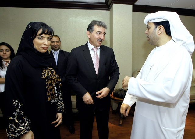 "ظاعن شاهين يتحدث إلى مريم عثمان وعبد الرحمن طهبوب"
