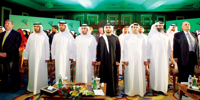 "ماجد بن محمد في مستهل الحفل بحضور محمد المري وظاعن شاهين وعلي الرميثي وسامي قرقاش وعدد من ممثلي الجهات الراعية"