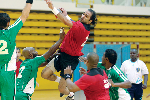 "كرة اليد الإماراتية على أعتاب مرحلة انتقالية جديدة"