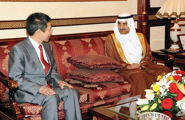 ".. وسموه خلال استقباله القنصل الياباني"