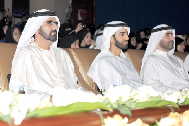 "نائب رئيس الدولة يتابع فقرات الأوبريت باهتمام بحضور ولي عهد رأس الخيمة ورئيس الديوان الأميري في عجمان"