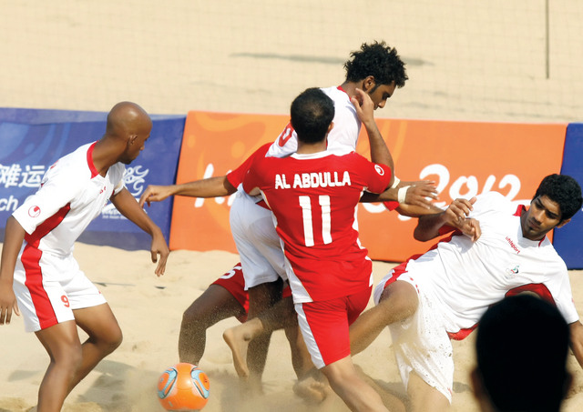 "منتخبنا تألق وعبر البحرين بنجاح"